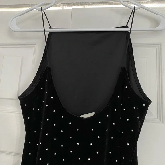 3/$30 ✨ H&M | Sexy Black Dress - Picture 5 of 5